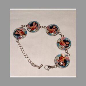Wonder Woman Cabochon Charm Bracelet
